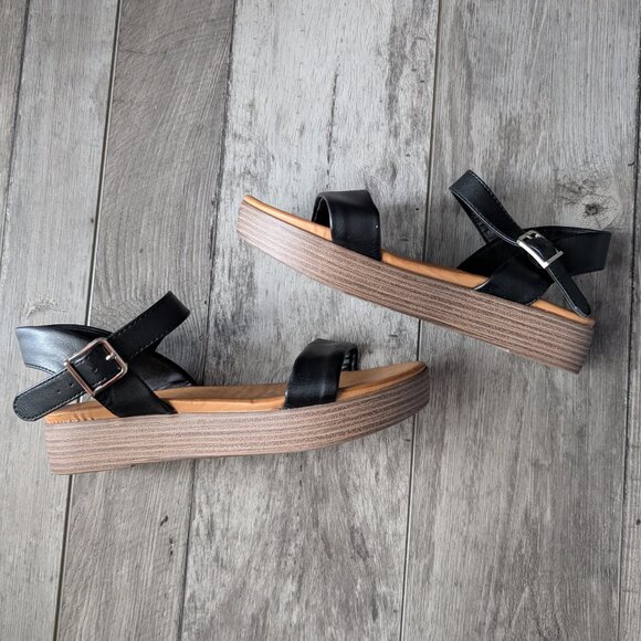 Call It Spring, Vegan Leather Flatform Sandals, Black, Sz 6.5 - Picture 1 of 7